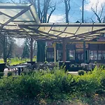 Villa Hotel