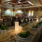 Otel Villa Hotel 4*