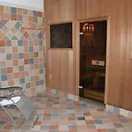 Hotel Villa Hotel 4*