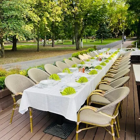 Villa Hotel 4* Debrecín