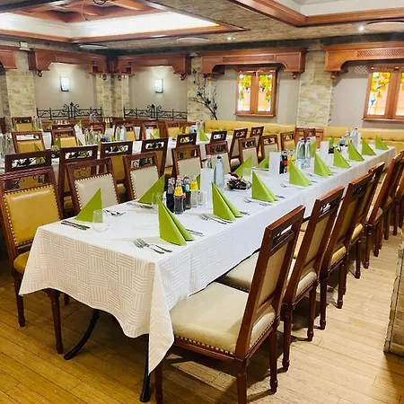 Hotel Villa Hotel Debrecen
