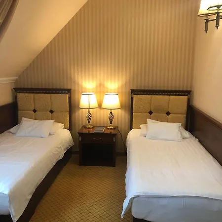 Villa Hotel 4*