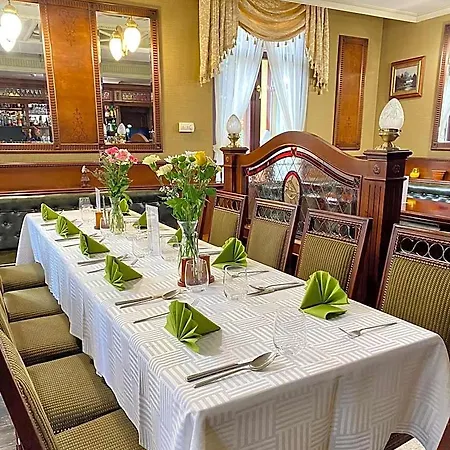 Villa Hotel 4* Debrecen