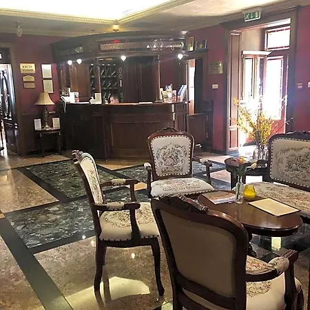 Villa Hotel