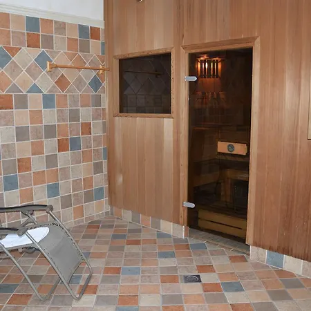 Hotel Villa Hotel 4*