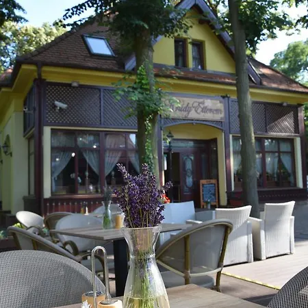 Villa Hotel Debrecen